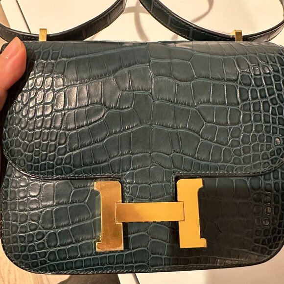 Hermès Alligator Constance 18 in Vert Cypress - Picture 12 of 15